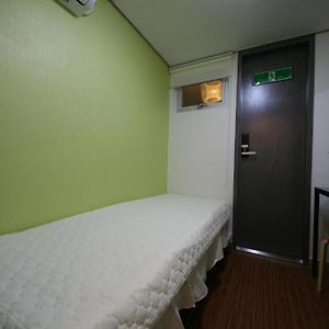Small Single Room